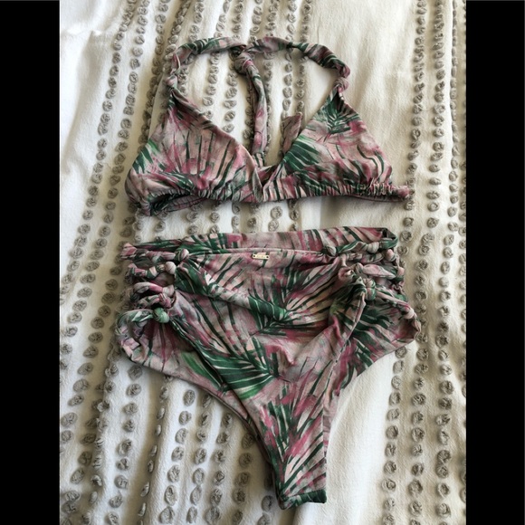 LVHR bikini set, high waist bottom&racer back top - Picture 7 of 8